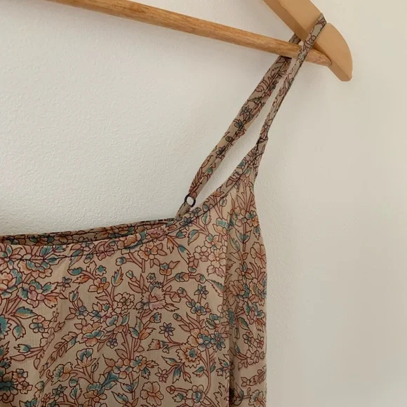 UO Patterned Top - Picture 3 of 7